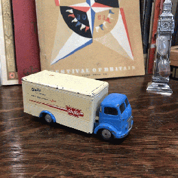 CORGI TOY ミニカー Well’sアイスクリームバン