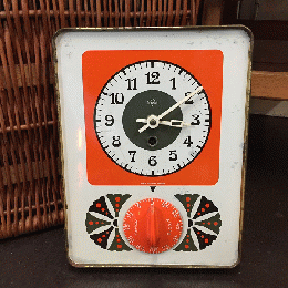 TIMECAL ブリキのキッチン時計