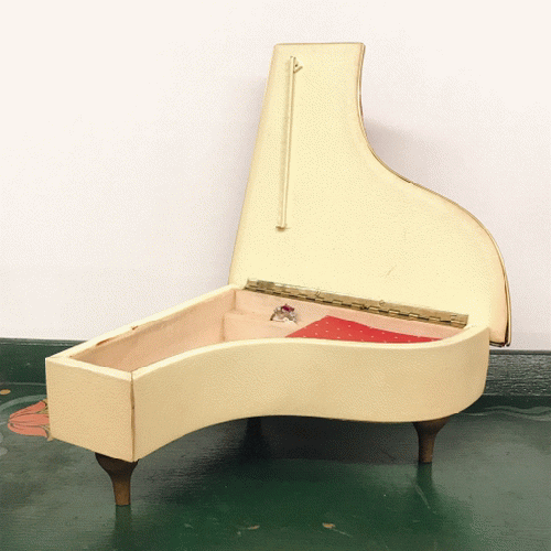 ヴィンテージ オルゴール付きピアノ型アクセサリーボックス｜「GENIO 